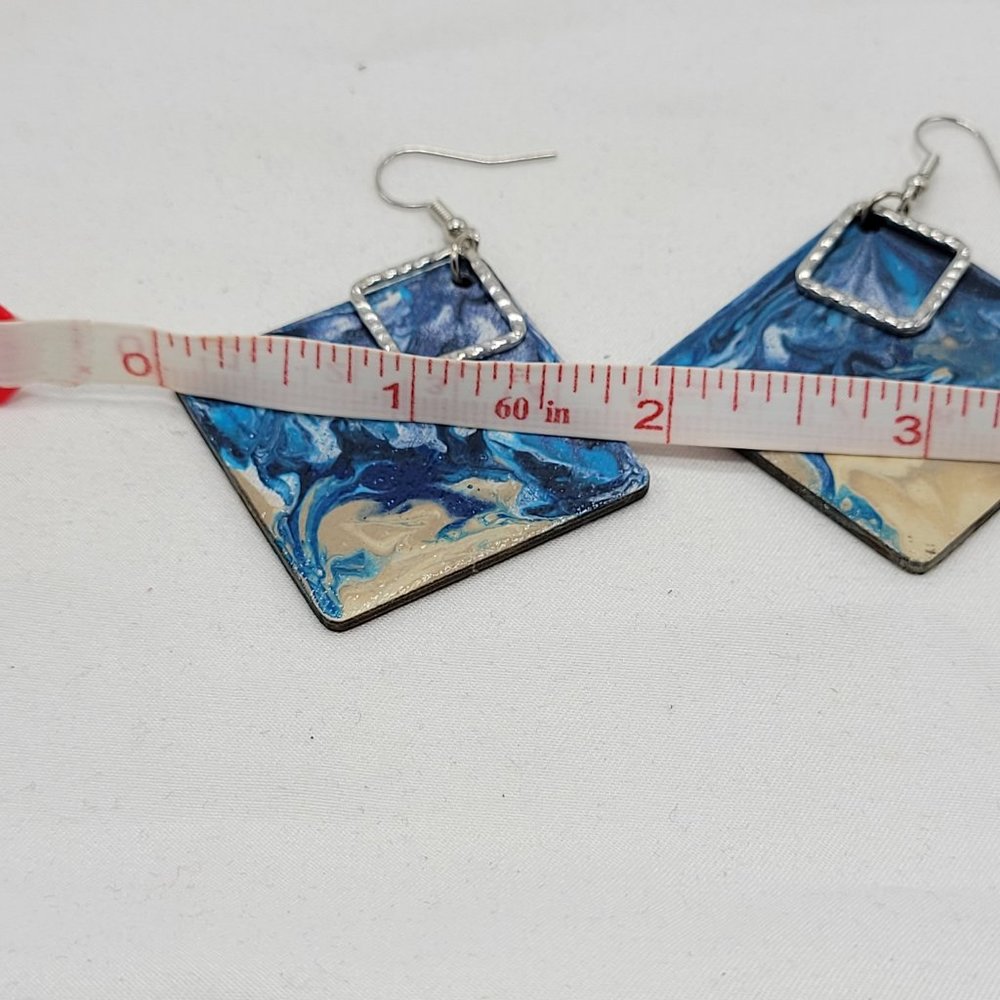 NWOT Wooden Diamond Shaped Earrings - Picture 5 of 5
